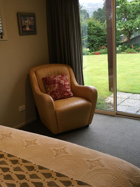 Clyde13 Bed & Breakfast ภายนอก รูปภาพ